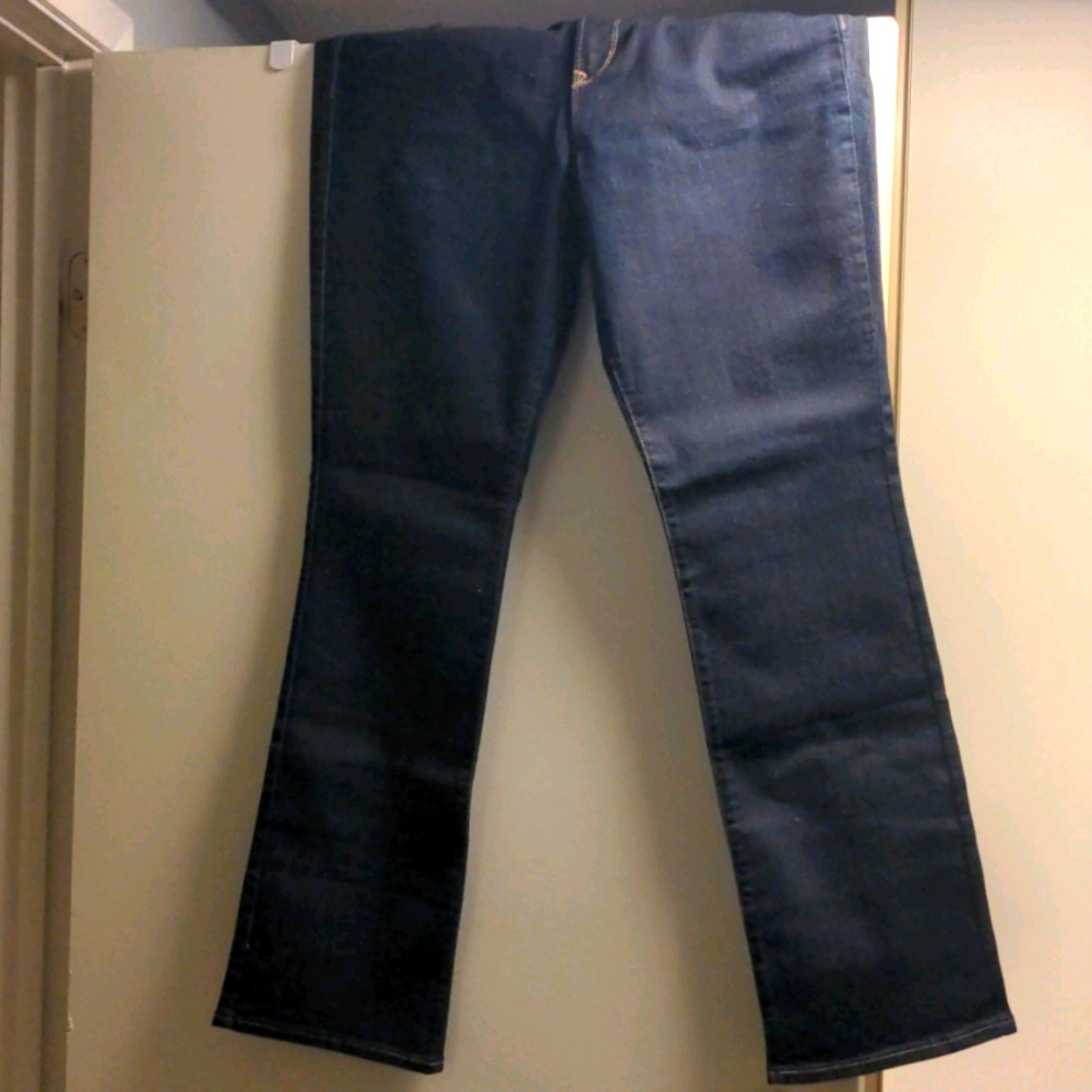 Old Navy CURVY Flare Jeans 16